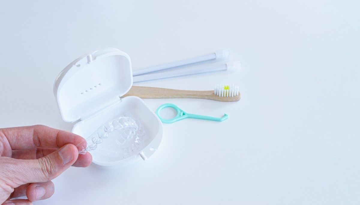 invisalign-chewies-the-small-tool-that-makes-a-big-difference